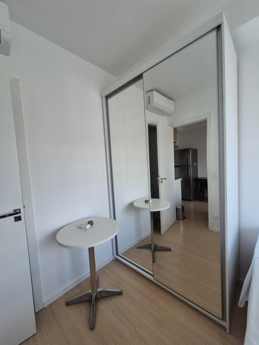 1 Dorm -itaim Bibi A 5 Min Av Faria Lima Und1903 Apartment Sao Paulo