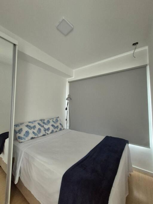 1 Dorm -itaim Bibi A 5 Min Av Faria Lima Und1903 * Sao Paulo