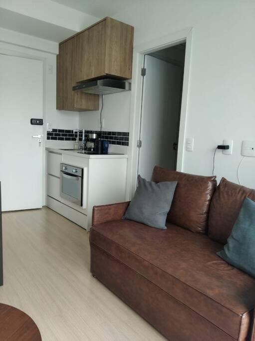 1 Dorm -itaim Bibi A 5 Min Av Faria Lima Und1903 Sao Paulo