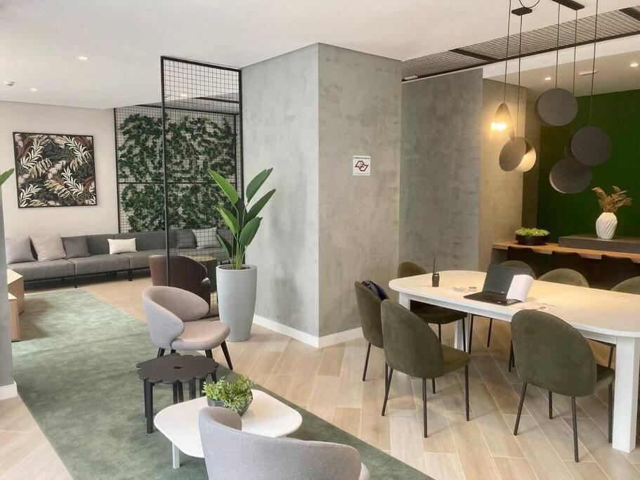 1 Dorm -itaim Bibi A 5 Min Av Faria Lima Und1903 Apartment Sao Paulo